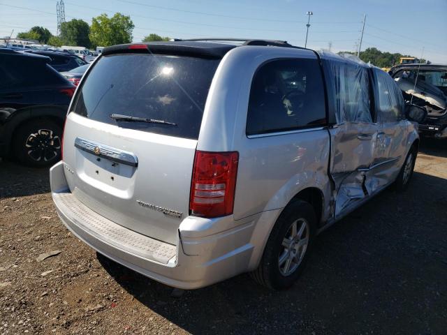 Photo 3 VIN: 2A4RR5D11AR212565 - CHRYSLER TOWN & COU 