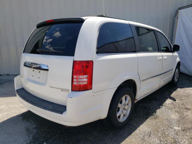 Photo 3 VIN: 2A4RR5D11AR213408 - CHRYSLER TOWN & COU 