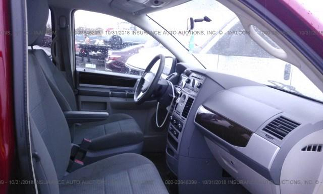 Photo 4 VIN: 2A4RR5D11AR232055 - CHRYSLER TOWN AND COUNTRY 