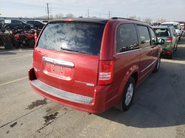 Photo 3 VIN: 2A4RR5D11AR232329 - CHRYSLER TOWN & COU 