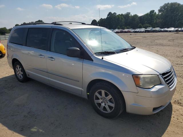 Photo 3 VIN: 2A4RR5D11AR235392 - CHRYSLER MINIVAN 