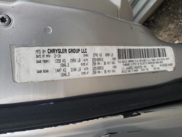 Photo 9 VIN: 2A4RR5D11AR245730 - CHRYSLER TOWN &AMP COU 