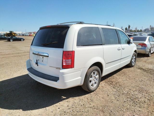 Photo 3 VIN: 2A4RR5D11AR270546 - CHRYSLER TOWN &AMP COU 