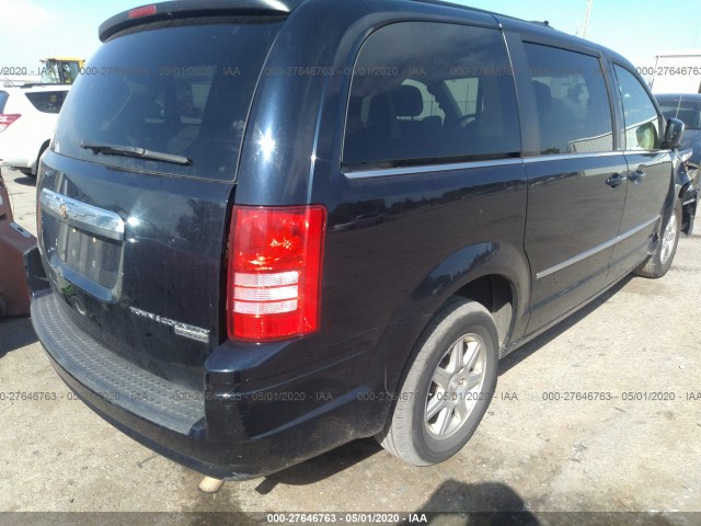 Photo 3 VIN: 2A4RR5D11AR298315 - CHRYSLER TOWN & COUNTRY 