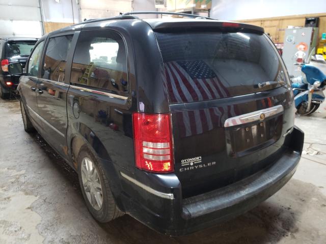 Photo 2 VIN: 2A4RR5D11AR298878 - CHRYSLER TOWN &AMP COU 