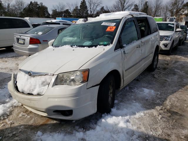 Photo 1 VIN: 2A4RR5D11AR308647 - CHRYSLER TOWN &AMP COU 