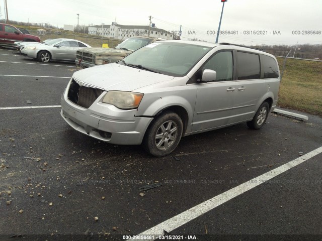 Photo 1 VIN: 2A4RR5D11AR328719 - CHRYSLER TOWN & COUNTRY 