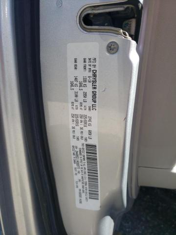 Photo 11 VIN: 2A4RR5D11AR369772 - CHRYSLER MINIVAN 