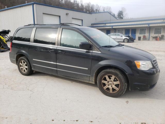 Photo 3 VIN: 2A4RR5D11AR413463 - CHRYSLER TOWN & COU 