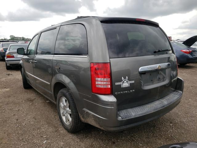 Photo 2 VIN: 2A4RR5D11AR421787 - CHRYSLER TOWN &AMP COU 