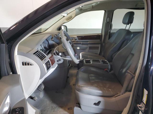 Photo 6 VIN: 2A4RR5D11AR461142 - CHRYSLER TOWN & COU 