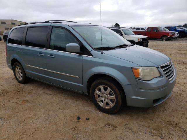 Photo 3 VIN: 2A4RR5D11AR468009 - CHRYSLER TOWN & COU 