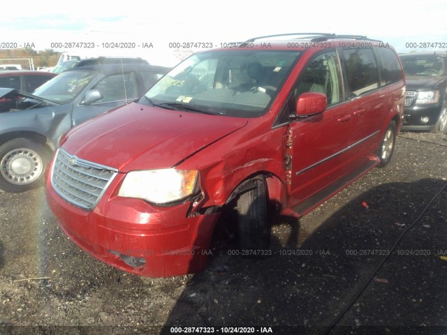 Photo 1 VIN: 2A4RR5D12AR105184 - CHRYSLER TOWN & COUNTRY 