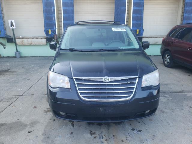 Photo 8 VIN: 2A4RR5D12AR109543 - CHRYSLER TOWN & COU 