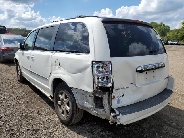 Photo 2 VIN: 2A4RR5D12AR113947 - CHRYSLER TOWN & COU 