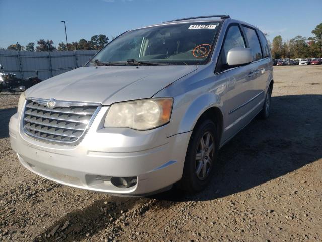 Photo 1 VIN: 2A4RR5D12AR116802 - CHRYSLER TOWN AND C 