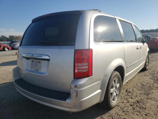 Photo 3 VIN: 2A4RR5D12AR116802 - CHRYSLER TOWN AND C 