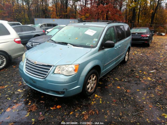 Photo 1 VIN: 2A4RR5D12AR167992 - CHRYSLER TOWN & COUNTRY 