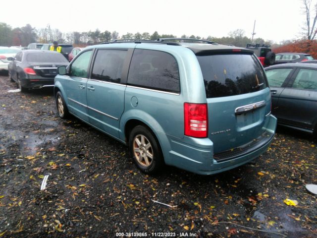 Photo 2 VIN: 2A4RR5D12AR167992 - CHRYSLER TOWN & COUNTRY 