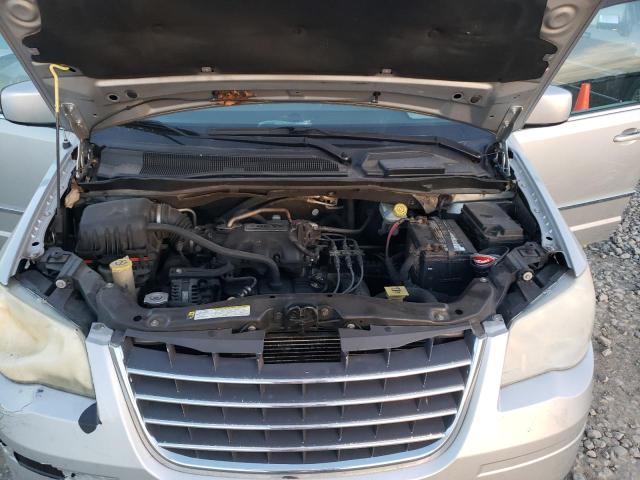 Photo 6 VIN: 2A4RR5D12AR183139 - CHRYSLER TOWN &AMP COU 