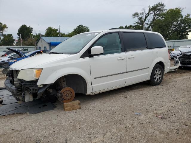 Photo 0 VIN: 2A4RR5D12AR183156 - CHRYSLER TOWN & COU 