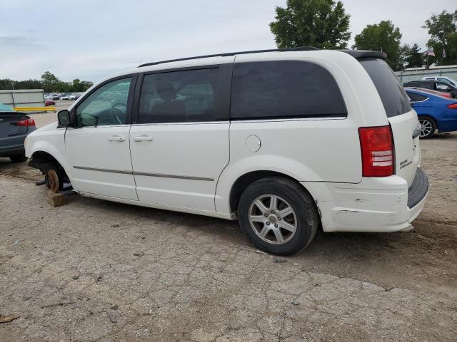 Photo 1 VIN: 2A4RR5D12AR183156 - CHRYSLER TOWN & COU 