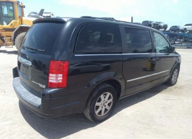 Photo 3 VIN: 2A4RR5D12AR204295 - CHRYSLER TOWN & COUNTRY 