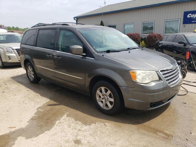 Photo 3 VIN: 2A4RR5D12AR217788 - CHRYSLER MINIVAN 