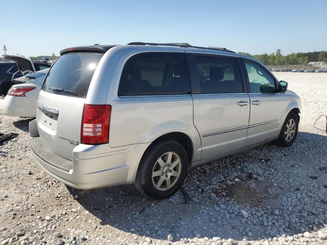 Photo 2 VIN: 2A4RR5D12AR270829 - CHRYSLER TOWN & COU 