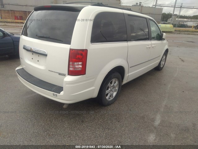 Photo 3 VIN: 2A4RR5D12AR329040 - CHRYSLER TOWN & COUNTRY 