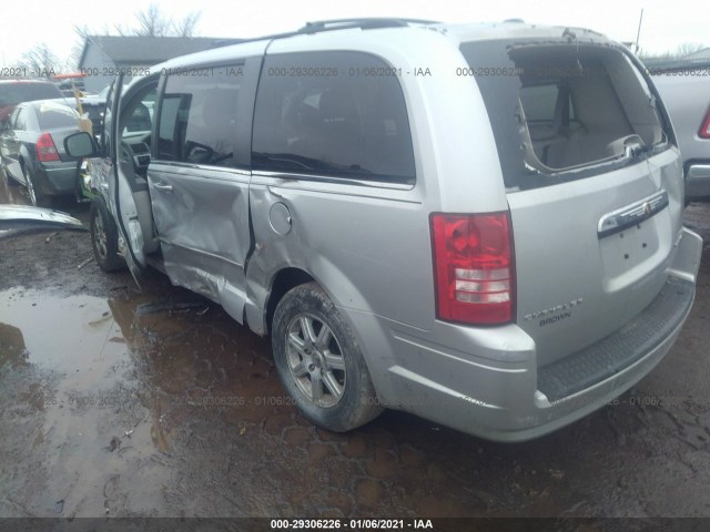 Photo 2 VIN: 2A4RR5D12AR334383 - CHRYSLER TOWN & COUNTRY 