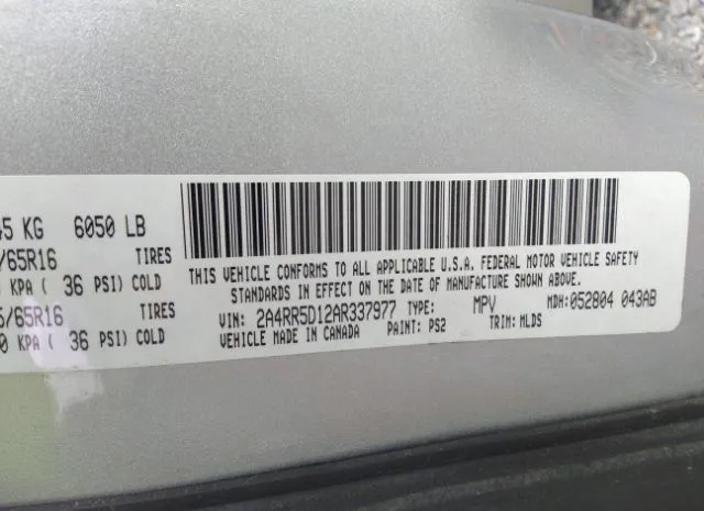 Photo 8 VIN: 2A4RR5D12AR337977 - CHRYSLER TOWN & COUNTRY 