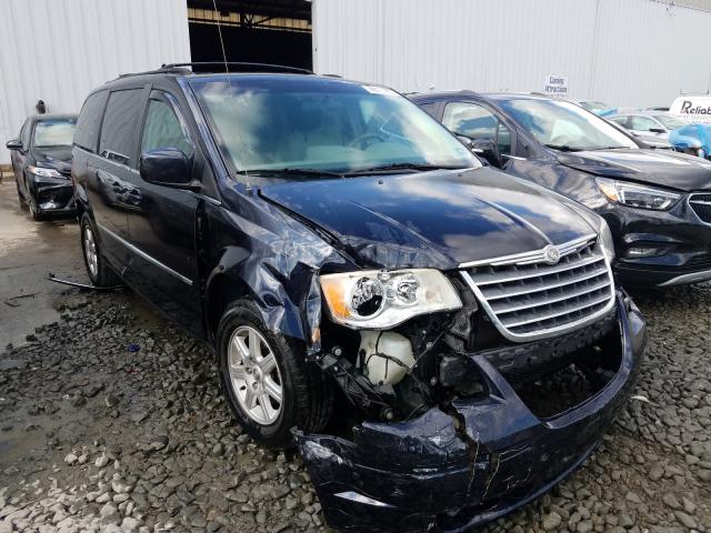 Photo 0 VIN: 2A4RR5D12AR339003 - CHRYSLER TOWN & COU 