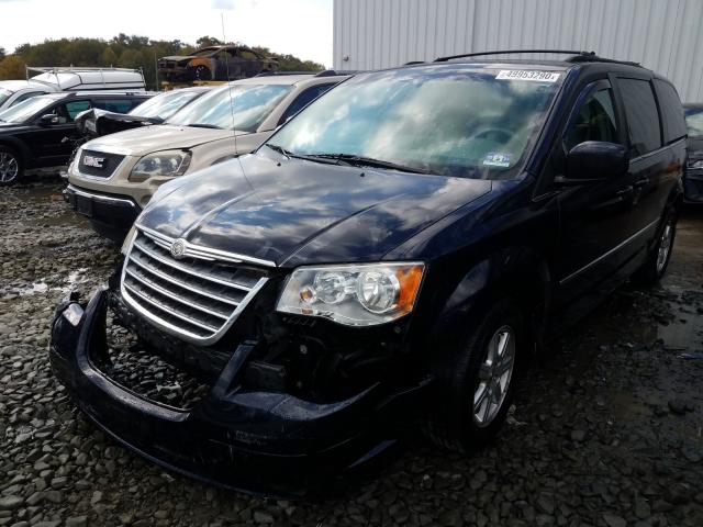 Photo 1 VIN: 2A4RR5D12AR339003 - CHRYSLER TOWN & COU 