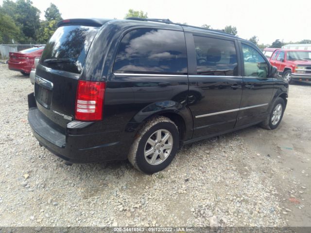 Photo 3 VIN: 2A4RR5D12AR352494 - CHRYSLER TOWN & COUNTRY 