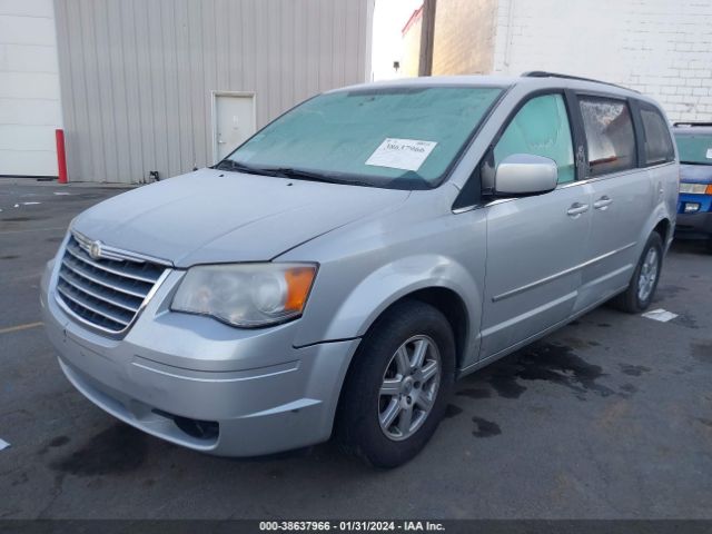 Photo 1 VIN: 2A4RR5D12AR373653 - CHRYSLER TOWN & COUNTRY 