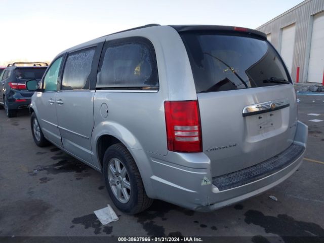 Photo 2 VIN: 2A4RR5D12AR373653 - CHRYSLER TOWN & COUNTRY 