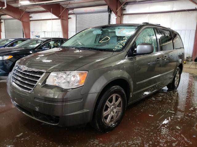 Photo 1 VIN: 2A4RR5D12AR386936 - CHRYSLER TOWN &AMP COU 