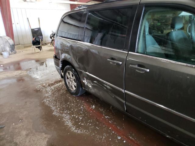 Photo 8 VIN: 2A4RR5D12AR386936 - CHRYSLER TOWN &AMP COU 