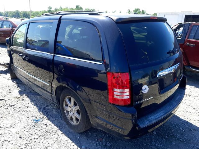 Photo 2 VIN: 2A4RR5D12AR392641 - CHRYSLER TOWN &AMP COU 