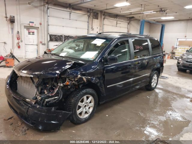 Photo 1 VIN: 2A4RR5D12AR393918 - CHRYSLER TOWN COUNTRY 