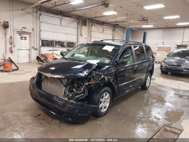 Photo 5 VIN: 2A4RR5D12AR393918 - CHRYSLER TOWN COUNTRY 