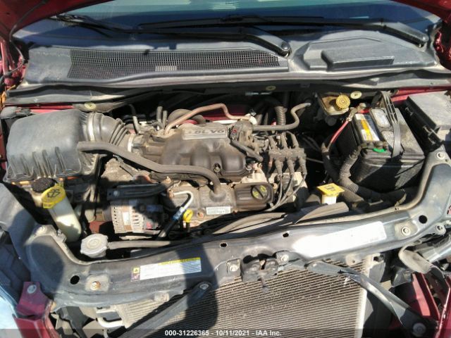 Photo 9 VIN: 2A4RR5D12AR404125 - CHRYSLER TOWN & COUNTRY 