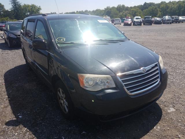 Photo 0 VIN: 2A4RR5D12AR424214 - CHRYSLER TOWN & COU 