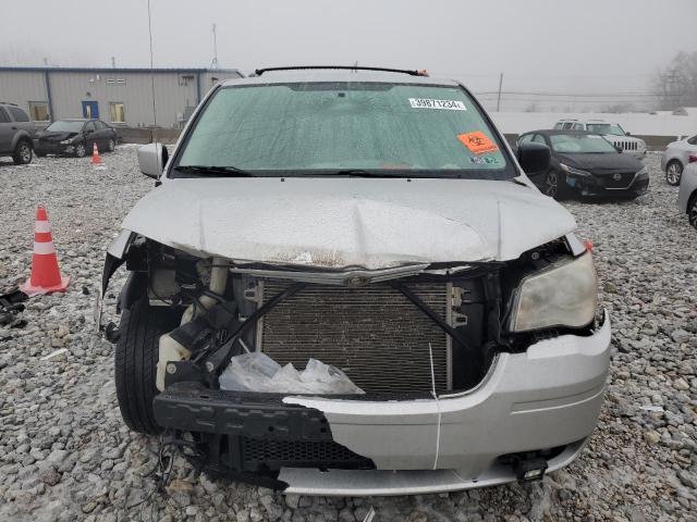 Photo 4 VIN: 2A4RR5D12AR442907 - CHRYSLER MINIVAN 