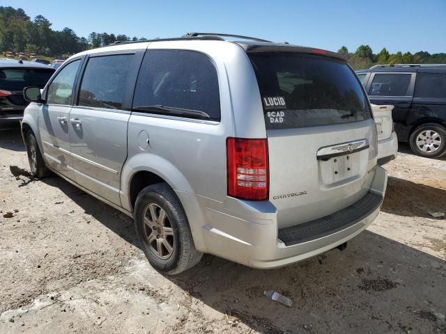 Photo 2 VIN: 2A4RR5D12AR458430 - CHRYSLER TOWN & COU 