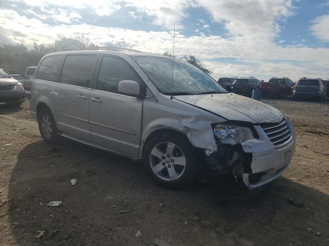 Photo 3 VIN: 2A4RR5D12AR461022 - CHRYSLER MINIVAN 