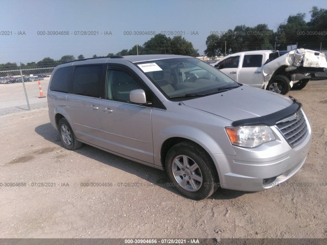 Photo 0 VIN: 2A4RR5D12AR493825 - CHRYSLER TOWN & COUNTRY 