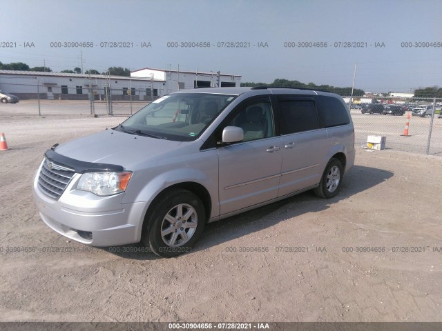 Photo 1 VIN: 2A4RR5D12AR493825 - CHRYSLER TOWN & COUNTRY 