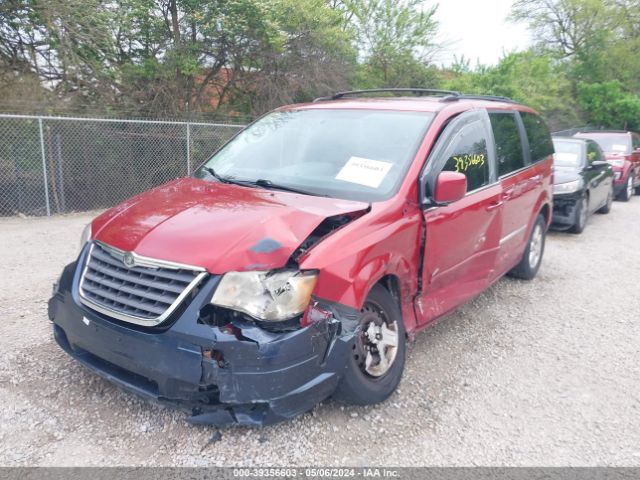 Photo 1 VIN: 2A4RR5D13AR130174 - CHRYSLER TOWN & COUNTRY 